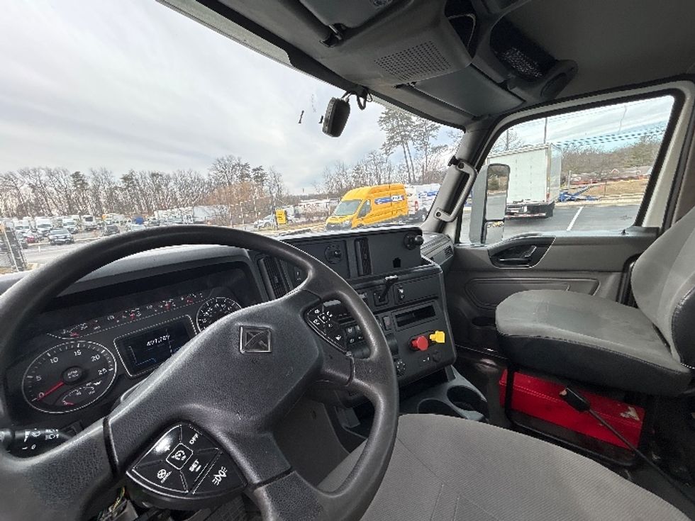 Day Cab Tractor-Heavy Duty Tractors-International-2020-LT625-Pittsburgh-PA-497,775\n\t\tmiles-$ 22,250 - Image 10