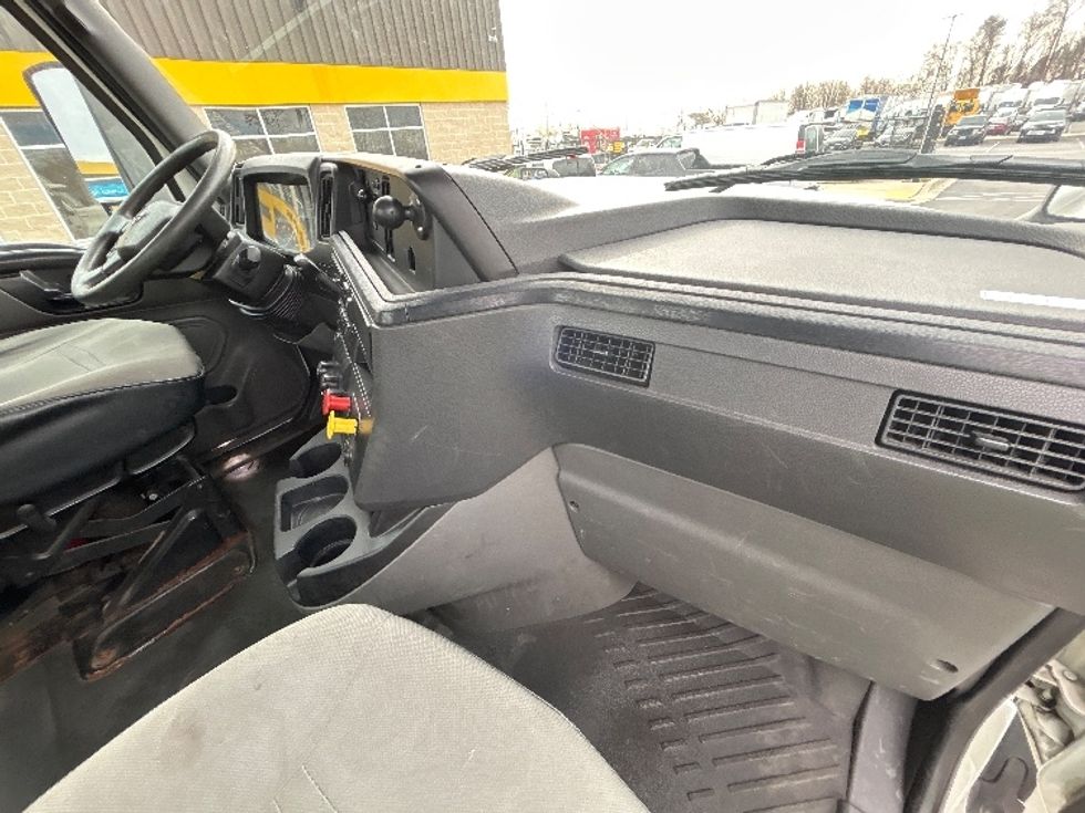 Day Cab Tractor-Heavy Duty Tractors-International-2020-LT625-Pittsburgh-PA-497,775\n\t\tmiles-$ 22,250 - Image 13