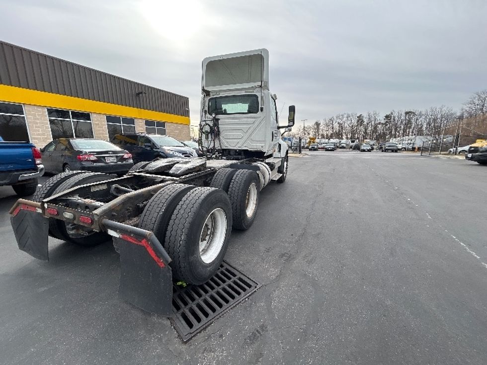 Day Cab Tractor-Heavy Duty Tractors-International-2020-LT625-Pittsburgh-PA-497,775\n\t\tmiles-$ 22,250 - Image 7