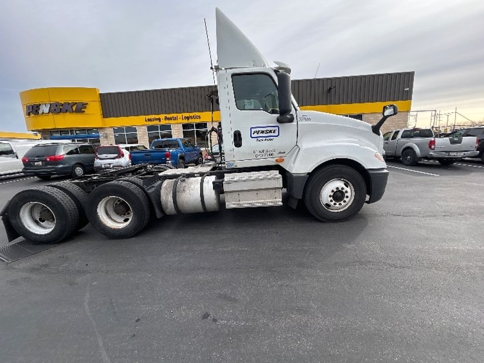 Day Cab Tractor-Heavy Duty Tractors-International-2020-LT625-Pittsburgh-PA-497,775\n\t\tmiles-$ 22,250 - Image 8
