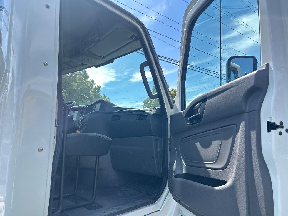 Day Cab Tractor-Heavy Duty Tractors-International-2020-LT625-Portland-OR-75,295\n\t\tmiles-$ 41,000 - Image 12