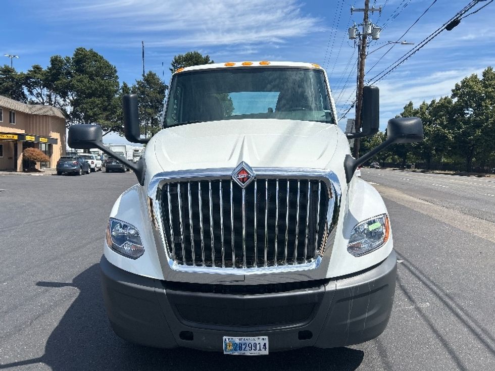 Day Cab Tractor-Heavy Duty Tractors-International-2020-LT625-Portland-OR-75,295\n\t\tmiles-$ 41,000 - Image 2