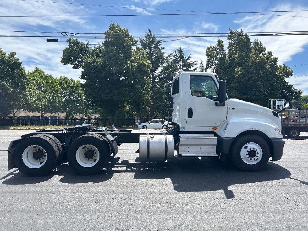 Day Cab Tractor-Heavy Duty Tractors-International-2020-LT625-Portland-OR-75,295\n\t\tmiles-$ 41,000 - Image 8