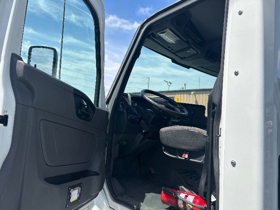 Day Cab Tractor-Heavy Duty Tractors-International-2020-LT625-Portland-OR-75,295\n\t\tmiles-$ 41,000 - Image 9