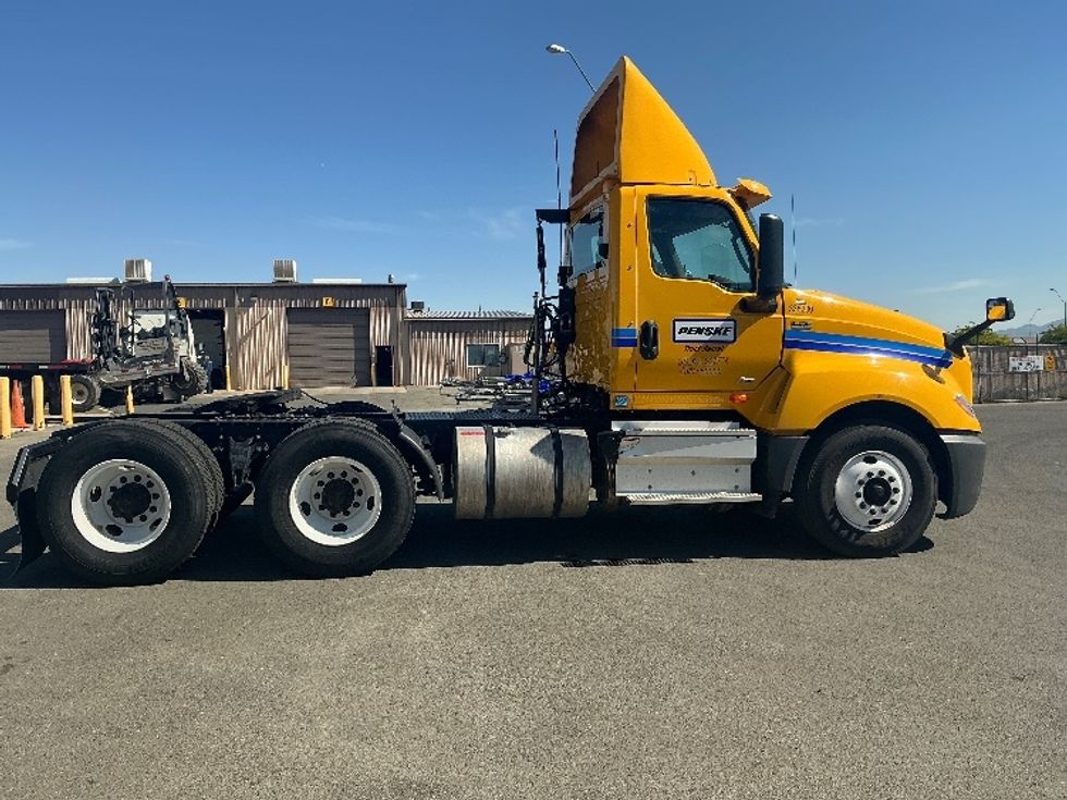 Day Cab Tractor-Heavy Duty Tractors-International-2020-LT625-Prescott Valley-AZ-437,951\n\t\tmiles-$ 27,250 - Image 8