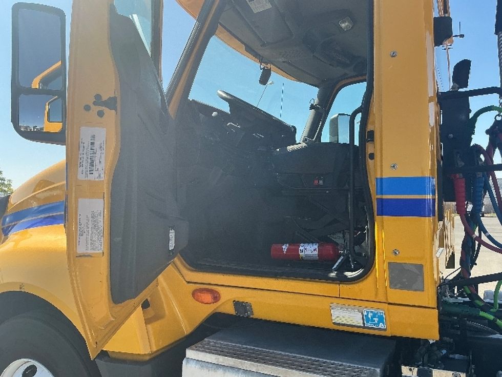 Day Cab Tractor-Heavy Duty Tractors-International-2020-LT625-Prescott Valley-AZ-437,951\n\t\tmiles-$ 27,250 - Image 9