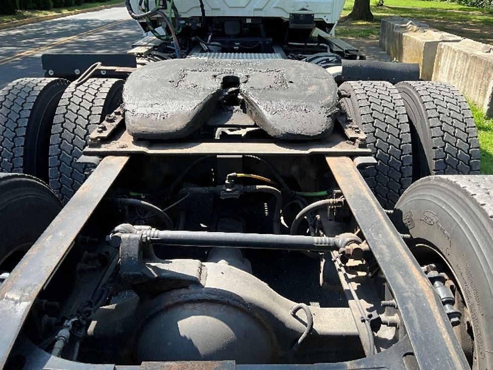 2020 International LT625 LT photo 6
