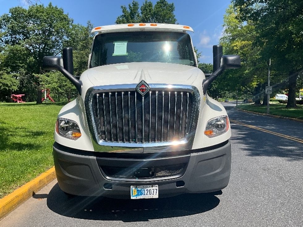 Day Cab Tractor-Heavy Duty Tractors-International-2020-LT625-Reading-PA-286,204\n\t\tmiles-$ 30,750 - Image 2