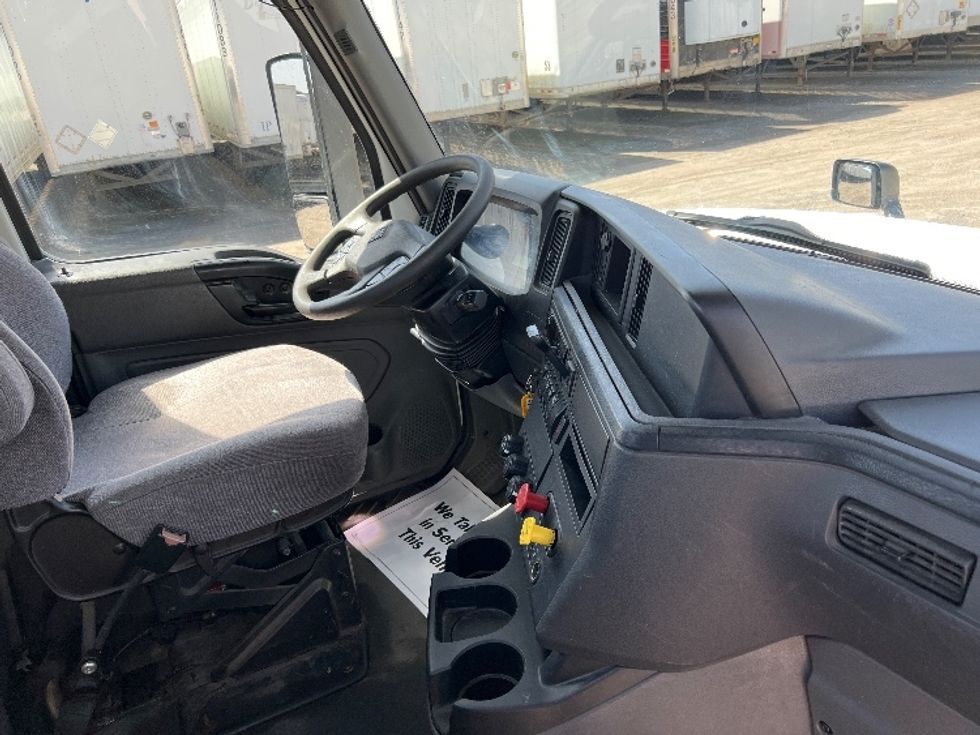 Day Cab Tractor-Heavy Duty Tractors-International-2020-LT625-Rochester-NY-210,003\n\t\tmiles-$ 64,000 - Image 15