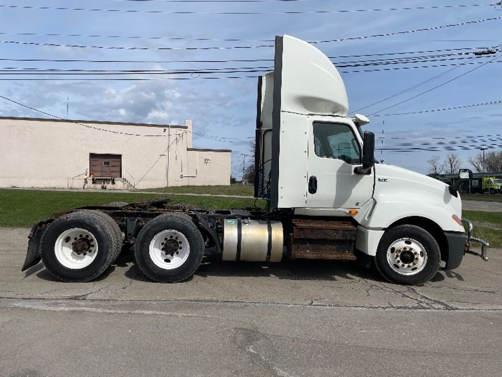 Day Cab Tractor-Heavy Duty Tractors-International-2020-LT625-Rochester-NY-261,642\n\t\tmiles-$ 40,000 - Image 8