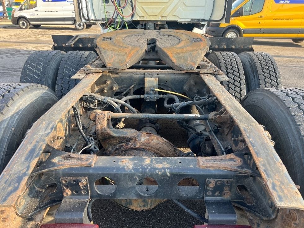 Day Cab Tractor-Heavy Duty Tractors-International-2020-LT625-Rochester-NY-365,776\n\t\tmiles-$ 35,750 - Image 6