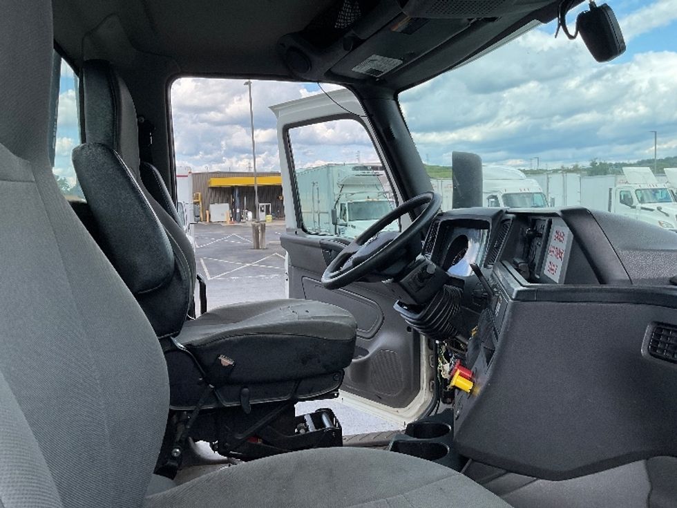 Day Cab Tractor-Heavy Duty Tractors-International-2020-LT625-Rochester-NY-409,425\n\t\tmiles-$ 27,250 - Image 14