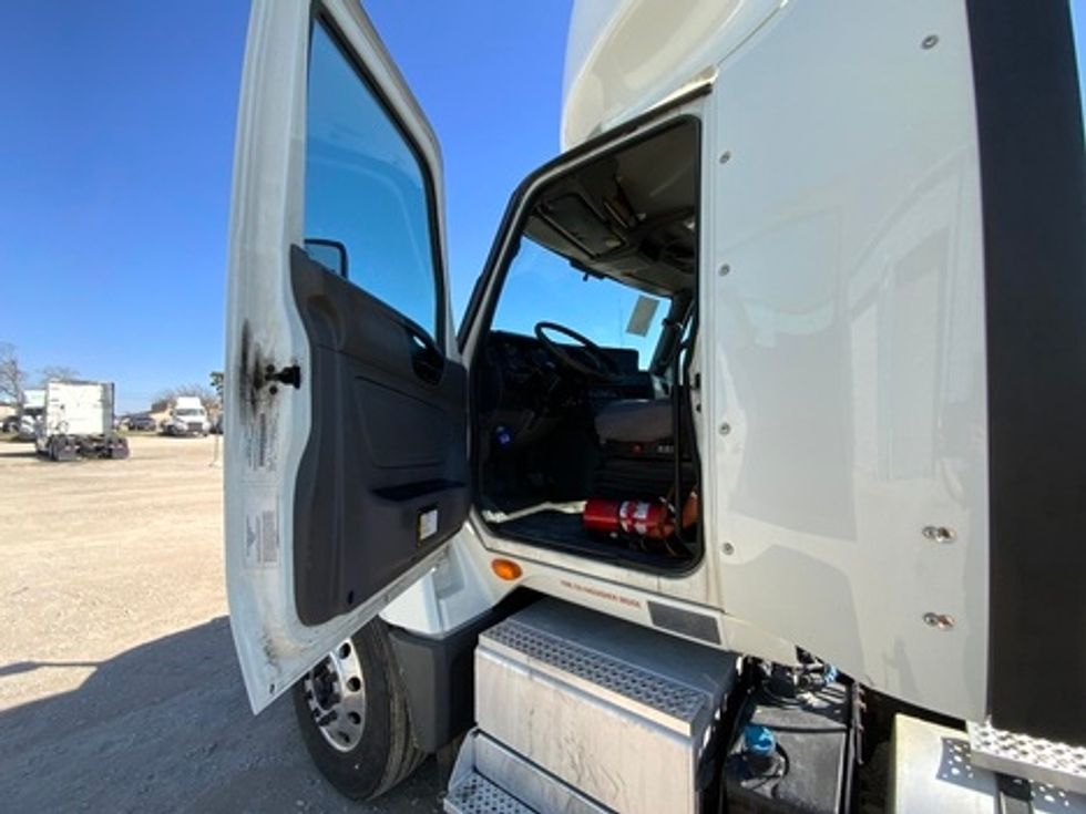 Day Cab Tractor-Heavy Duty Tractors-International-2020-LT625-Rockwall-TX-213,926\n\t\tmiles-$ 47,500 - Image 12
