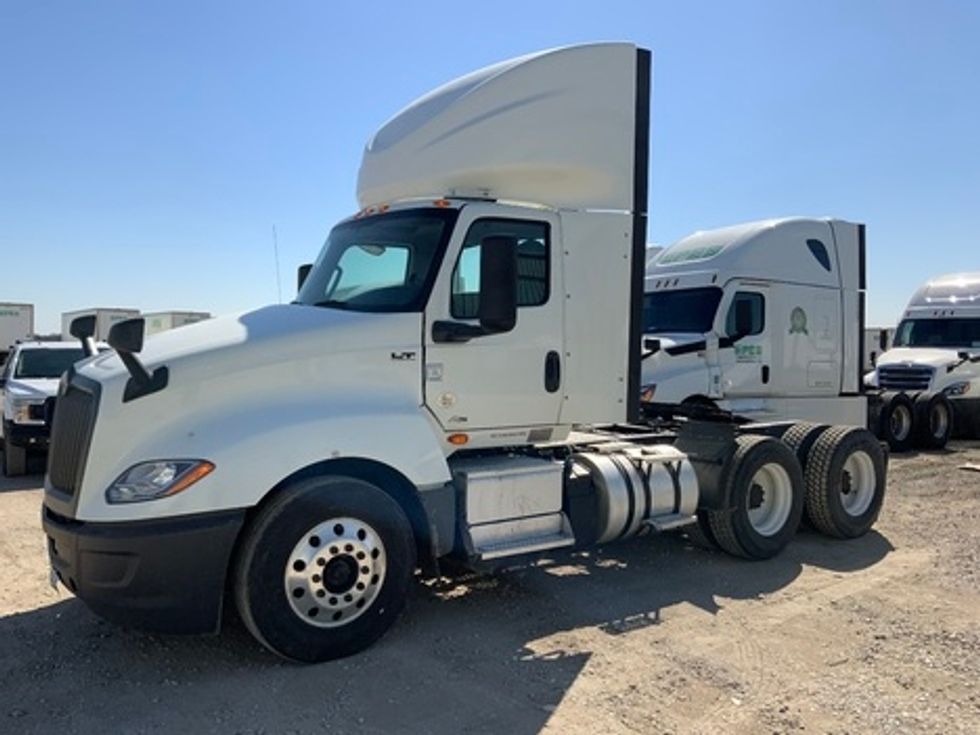 Day Cab Tractor-Heavy Duty Tractors-International-2020-LT625-Rockwall-TX-213,926\n\t\tmiles-$ 47,500 - Image 3