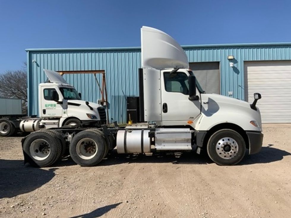 Day Cab Tractor-Heavy Duty Tractors-International-2020-LT625-Rockwall-TX-213,926\n\t\tmiles-$ 47,500 - Image 6