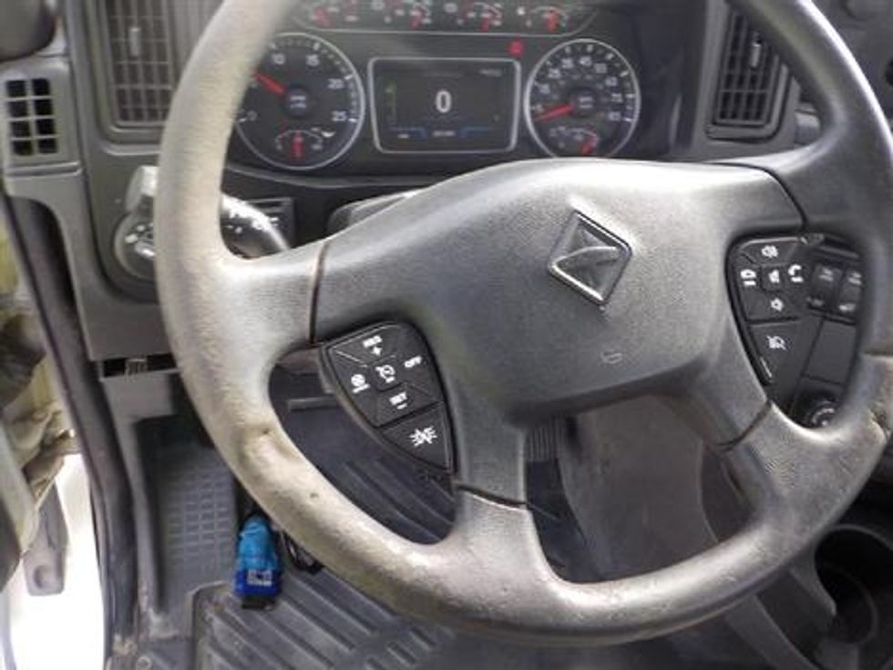 Day Cab Tractor-Heavy Duty Tractors-International-2020-LT625-Rockwall-TX-237,452\n\t\tmiles-$ 36,250 - Image 11