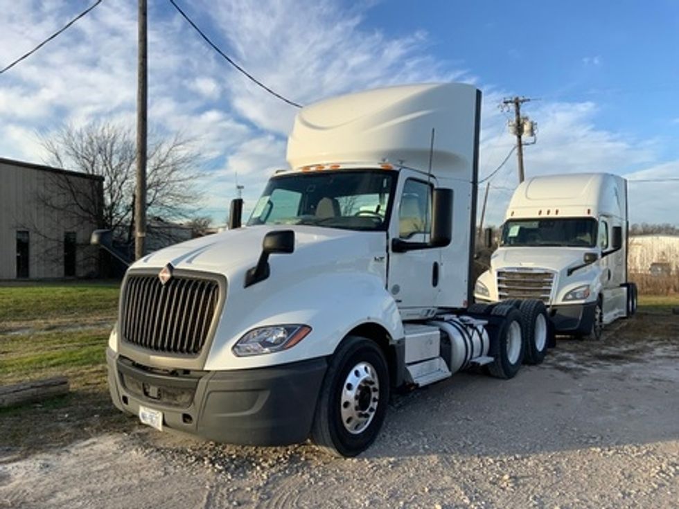 Day Cab Tractor-Heavy Duty Tractors-International-2020-LT625-Rockwall-TX-263,647\n\t\tmiles-$ 44,750 - Image 1