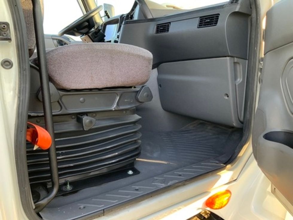 Day Cab Tractor-Heavy Duty Tractors-International-2020-LT625-Rockwall-TX-263,647\n\t\tmiles-$ 44,750 - Image 17