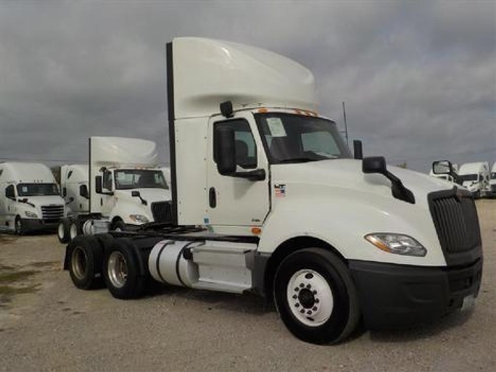 Day Cab Tractor-Heavy Duty Tractors-International-2020-LT625-Rockwall-TX-279,320\n\t\tmiles-$ 32,250 - Image 3