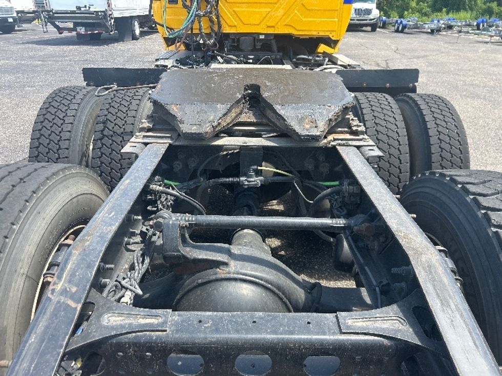 Day Cab Tractor-Heavy Duty Tractors-International-2020-LT625-Roseville-MN-264,605\n\t\tmiles-$ 29,000 - Image 6