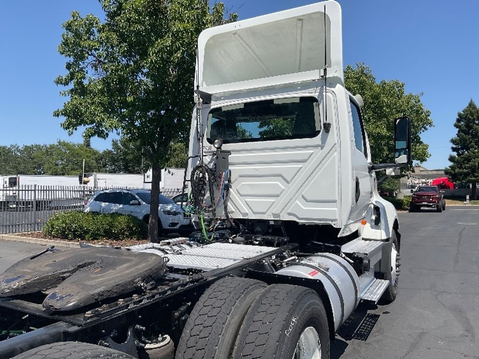Day Cab Tractor-Heavy Duty Tractors-International-2020-LT625-Sacramento-CA-373,185\n\t\tmiles-$ 28,750 - Image 18