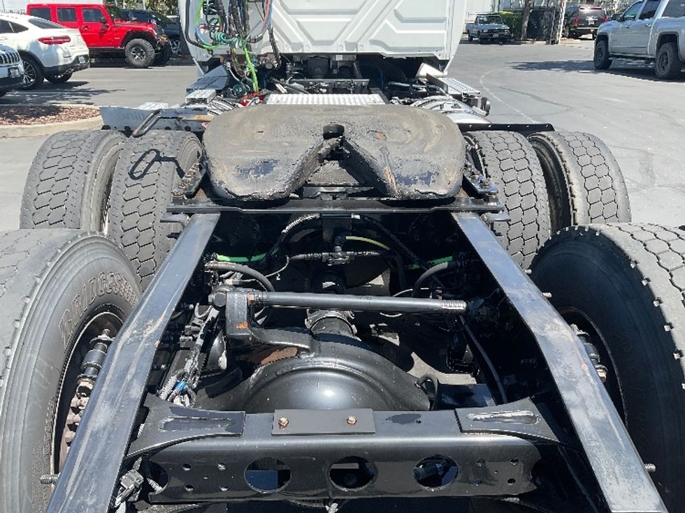 Day Cab Tractor-Heavy Duty Tractors-International-2020-LT625-Sacramento-CA-373,185\n\t\tmiles-$ 28,750 - Image 6