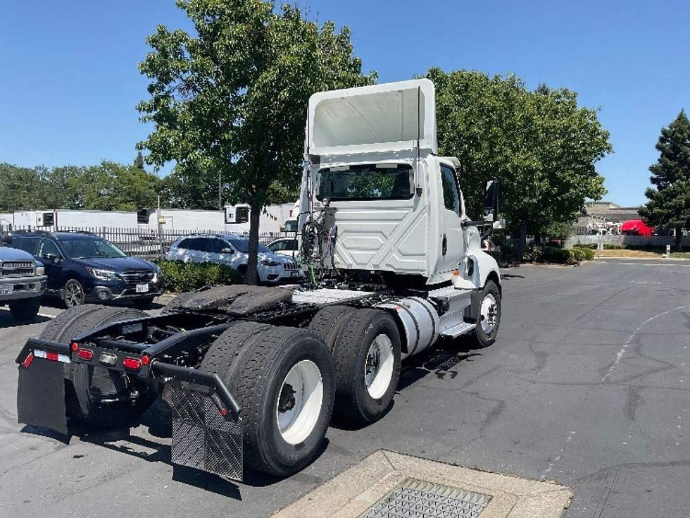 Day Cab Tractor-Heavy Duty Tractors-International-2020-LT625-Sacramento-CA-373,185\n\t\tmiles-$ 28,750 - Image 7