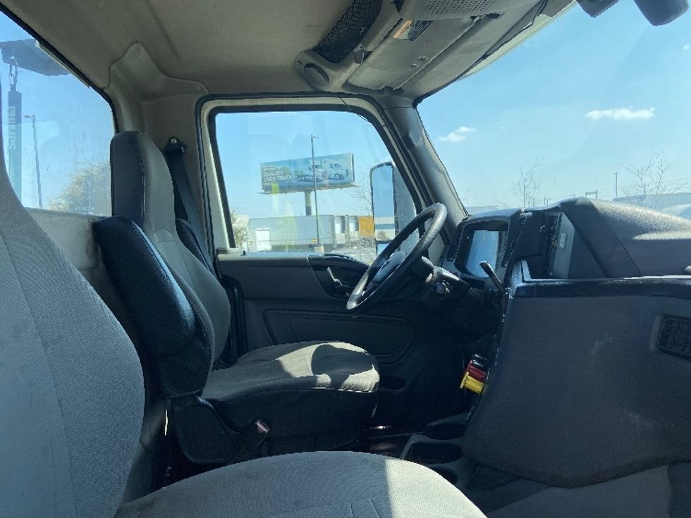 Day Cab Tractor-Heavy Duty Tractors-International-2020-LT625-San Antonio-TX-207,639\n\t\tmiles-$ 36,250 - Image 14