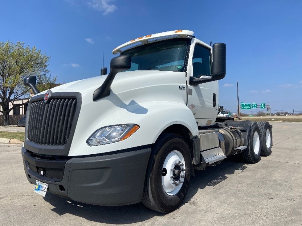 Day Cab Tractor-Heavy Duty Tractors-International-2020-LT625-San Antonio-TX-207,639\n\t\tmiles-$ 36,250 - Image 3