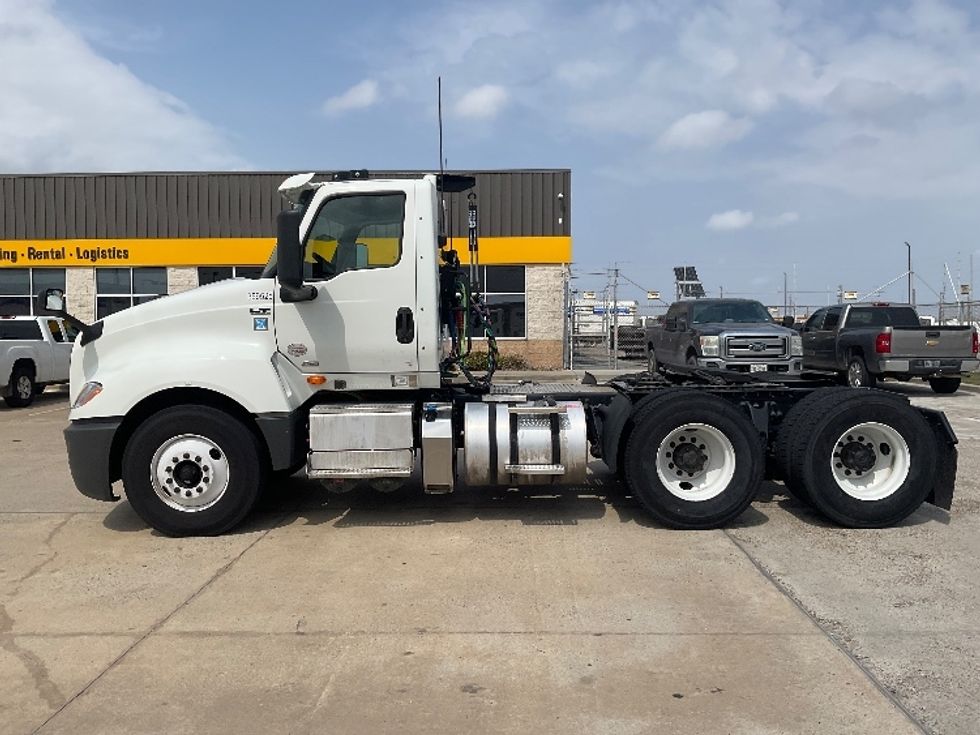 Day Cab Tractor-Heavy Duty Tractors-International-2020-LT625-San Antonio-TX-227,300\n\t\tmiles-$ 36,250 - Image 4