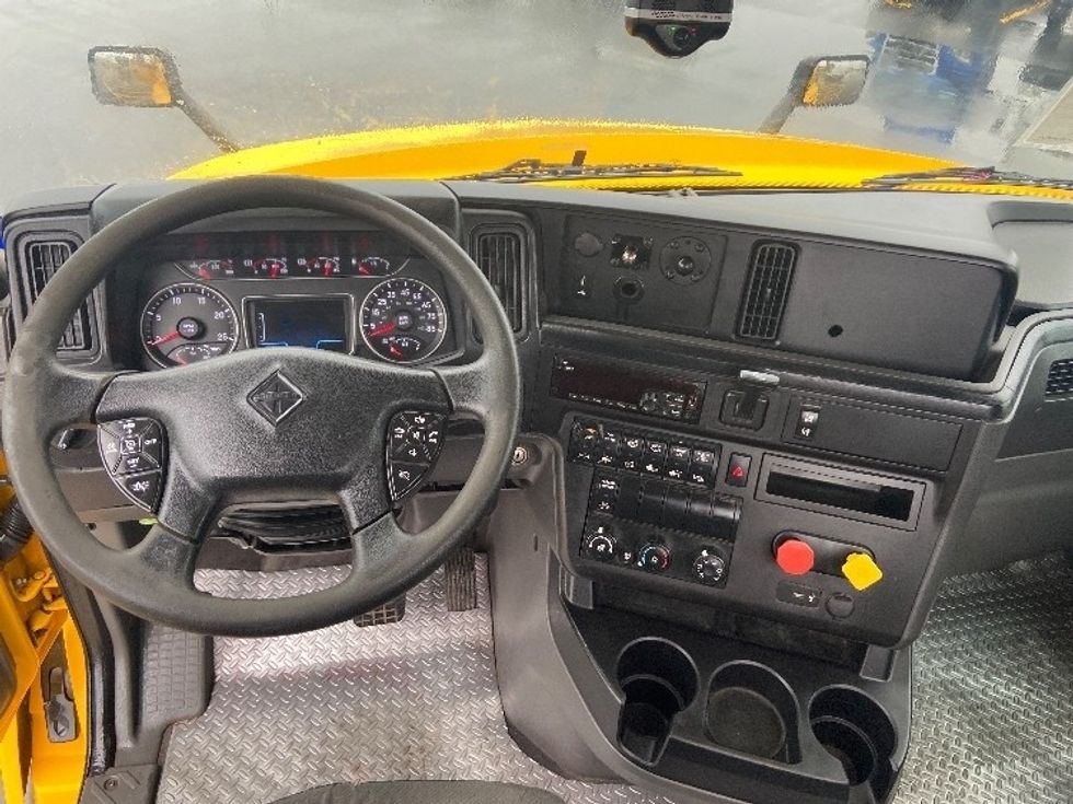 Day Cab Tractor-Heavy Duty Tractors-International-2020-LT625-San Antonio-TX-292,367\n\t\tmiles-$ 29,250 - Image 11