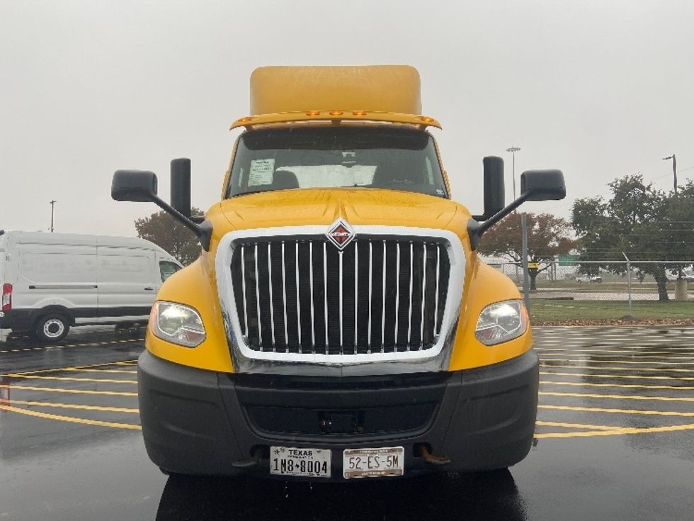 Day Cab Tractor-Heavy Duty Tractors-International-2020-LT625-San Antonio-TX-292,367\n\t\tmiles-$ 29,250 - Image 2