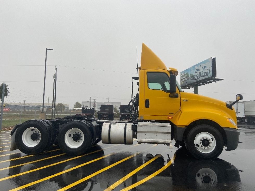 Day Cab Tractor-Heavy Duty Tractors-International-2020-LT625-San Antonio-TX-292,367\n\t\tmiles-$ 29,250 - Image 8