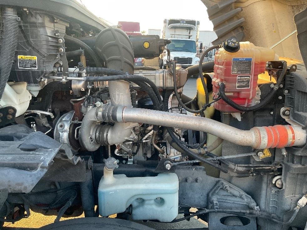 Day Cab Tractor-Heavy Duty Tractors-International-2020-LT625-Santa Ana-CA-43,421\n\t\tmiles-$ 41,500 - Image 15