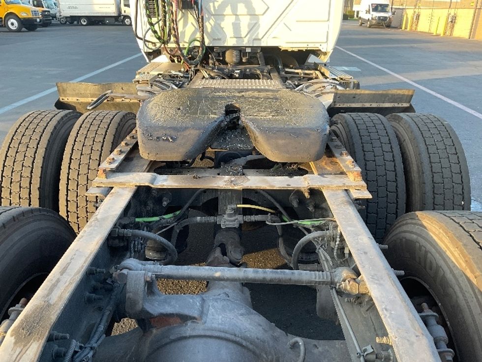 Day Cab Tractor-Heavy Duty Tractors-International-2020-LT625-Santa Ana-CA-43,421\n\t\tmiles-$ 41,500 - Image 6