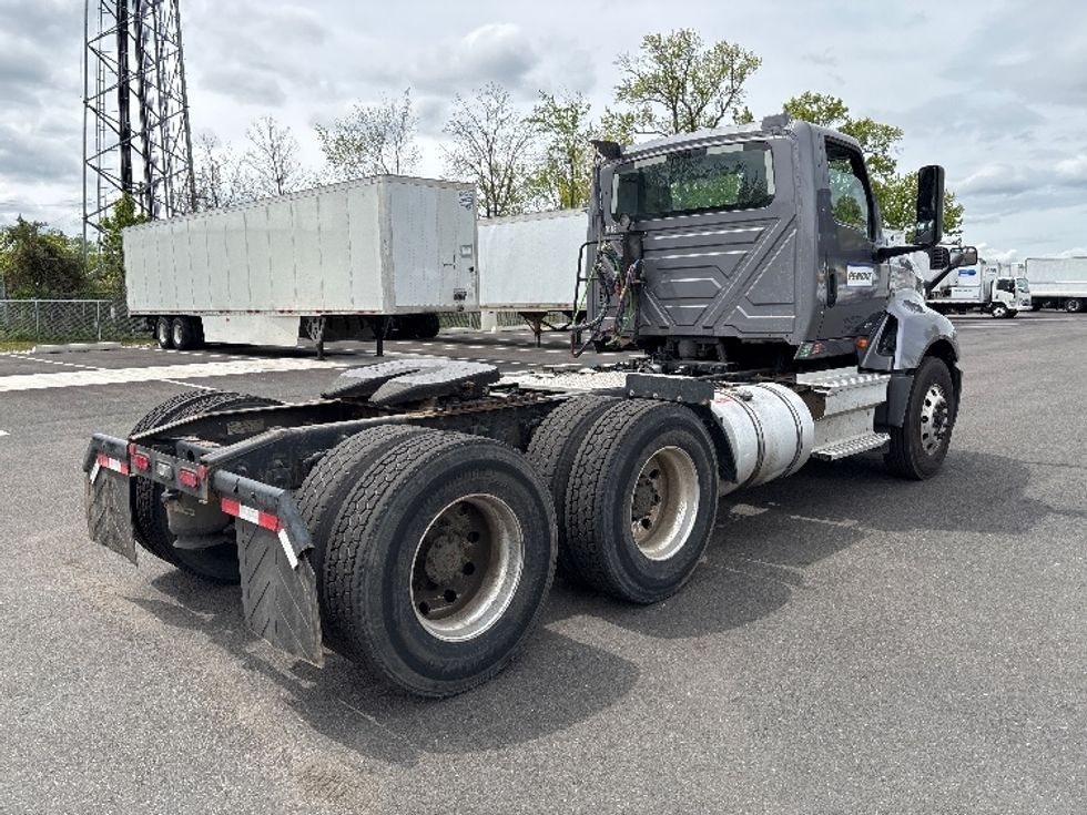 Day Cab Tractor-Heavy Duty Tractors-International-2020-LT625-South Plainfield-NJ-239,400\n\t\tmiles-$ 29,750 - Image 7