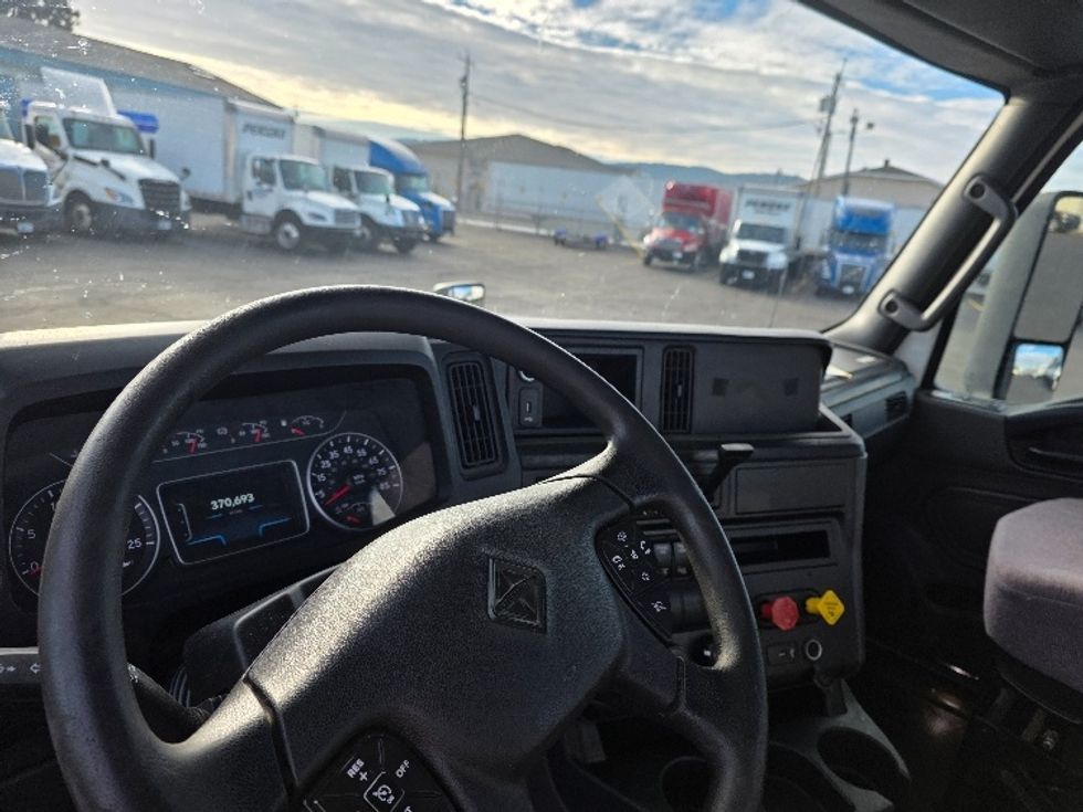 Day Cab Tractor-Heavy Duty Tractors-International-2020-LT625-Spokane Valley-WA-370,693\n\t\tmiles-$ 40,500 - Image 11