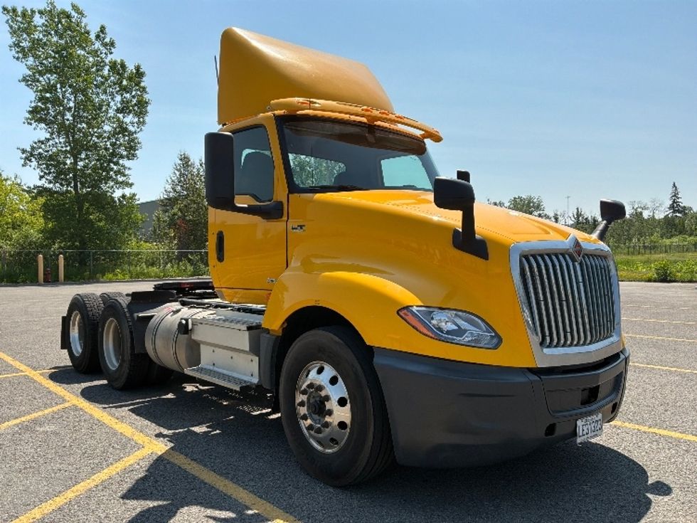 Day Cab Tractor-Heavy Duty Tractors-International-2020-LT625-Ste-Foy-PQ-506,446\n\t\tkm-$ 35,000 - Image 1