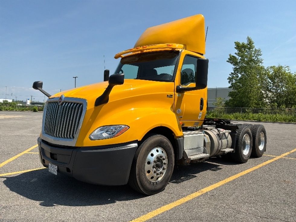 Day Cab Tractor-Heavy Duty Tractors-International-2020-LT625-Ste-Foy-PQ-506,446\n\t\tkm-$ 35,000 - Image 3