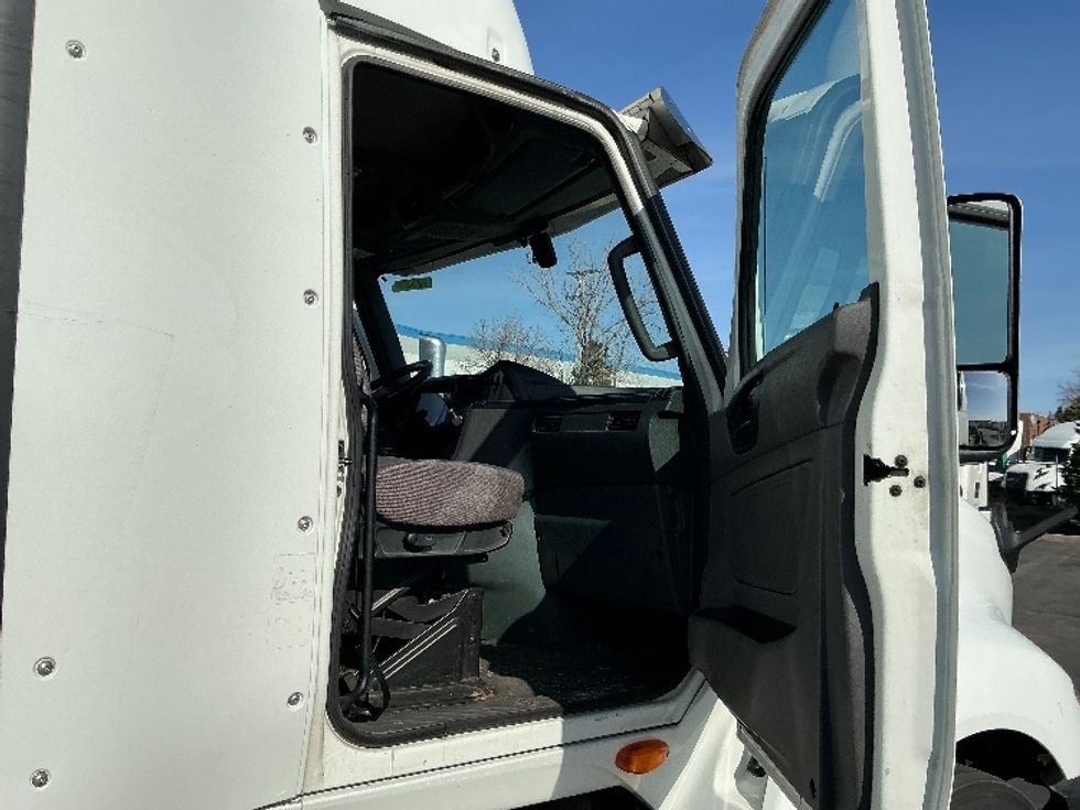 Day Cab Tractor-Heavy Duty Tractors-International-2020-LT625-Sturtevant-WI-325,751\n\t\tmiles-$ 30,000 - Image 12