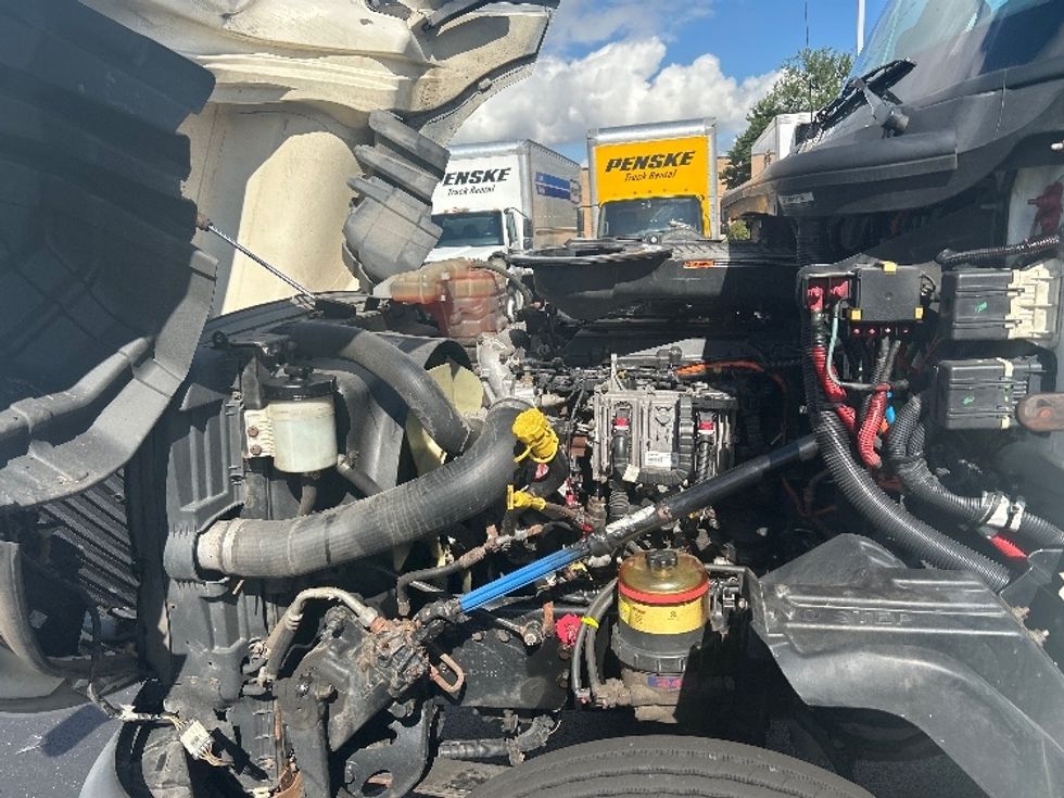 Day Cab Tractor-Heavy Duty Tractors-International-2020-LT625-Swedesboro-NJ-301,573\n\t\tmiles-$ 32,250 - Image 16