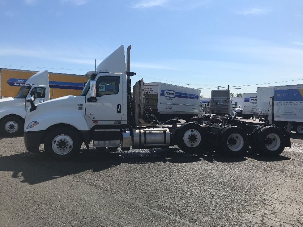 Day Cab Tractor-Heavy Duty Tractors-International-2020-LT625-Tacoma-WA-170,512\n\t\tmiles-$ 69,000 - Image 4