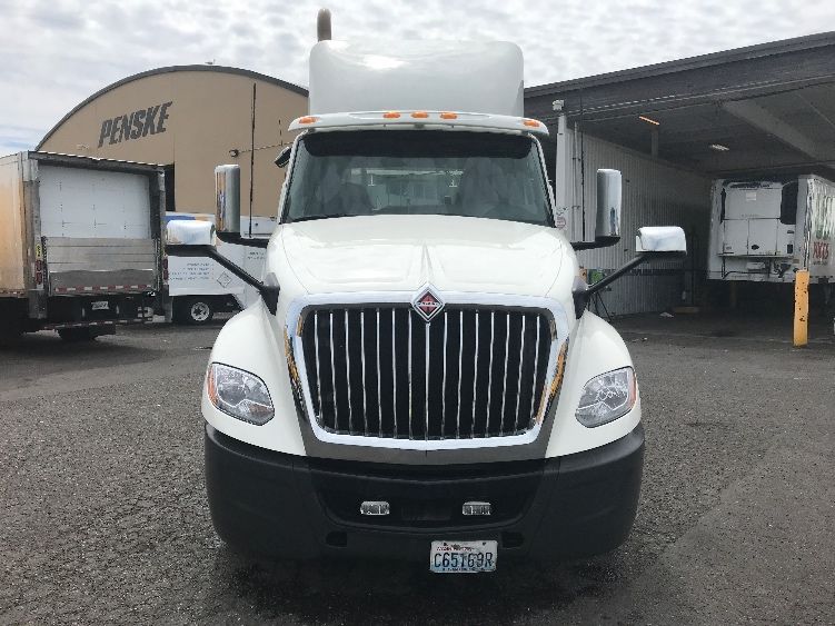 2020 International LT625 LT photo 2