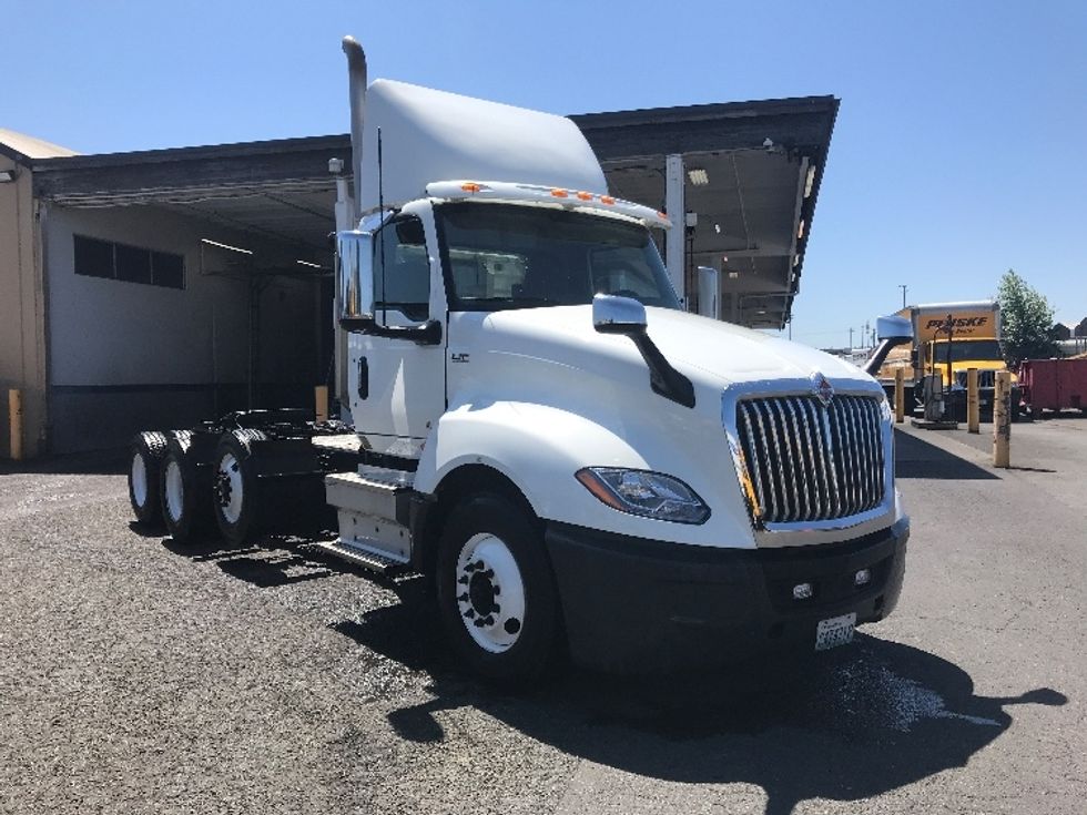 Day Cab Tractor-Heavy Duty Tractors-International-2020-LT625-Tacoma-WA-183,006\n\t\tmiles-$ 70,250 - Image 1