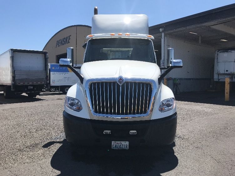 2020 International LT625 LT photo 2