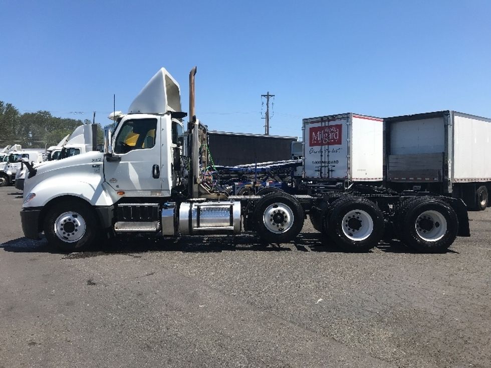 Day Cab Tractor-Heavy Duty Tractors-International-2020-LT625-Tacoma-WA-183,006\n\t\tmiles-$ 70,250 - Image 4