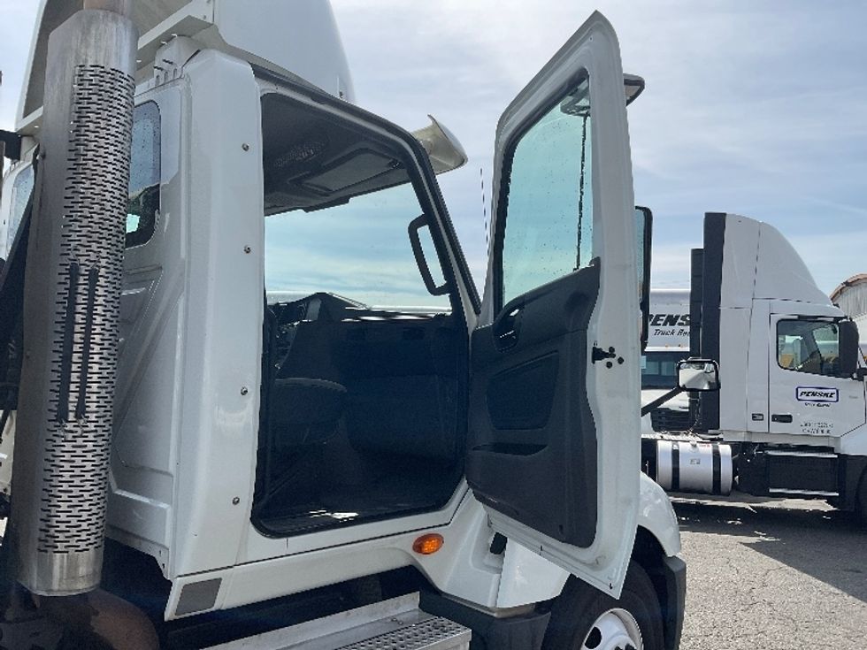 Day Cab Tractor-Heavy Duty Tractors-International-2020-LT625-Tacoma-WA-183,139\n\t\tmiles-$ 49,500 - Image 12