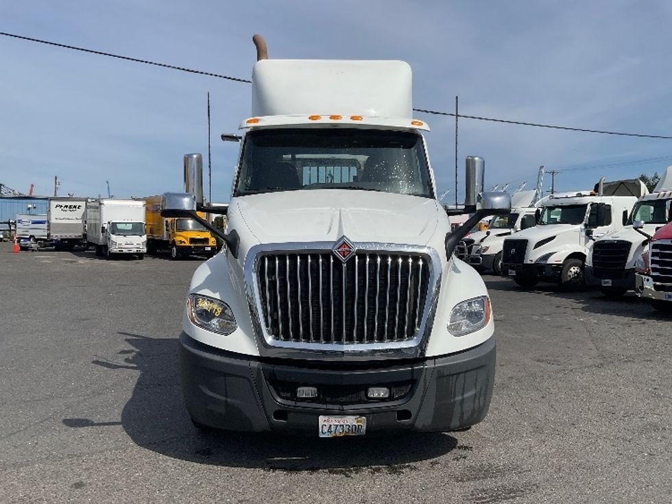 Day Cab Tractor-Heavy Duty Tractors-International-2020-LT625-Tacoma-WA-183,139\n\t\tmiles-$ 49,500 - Image 2