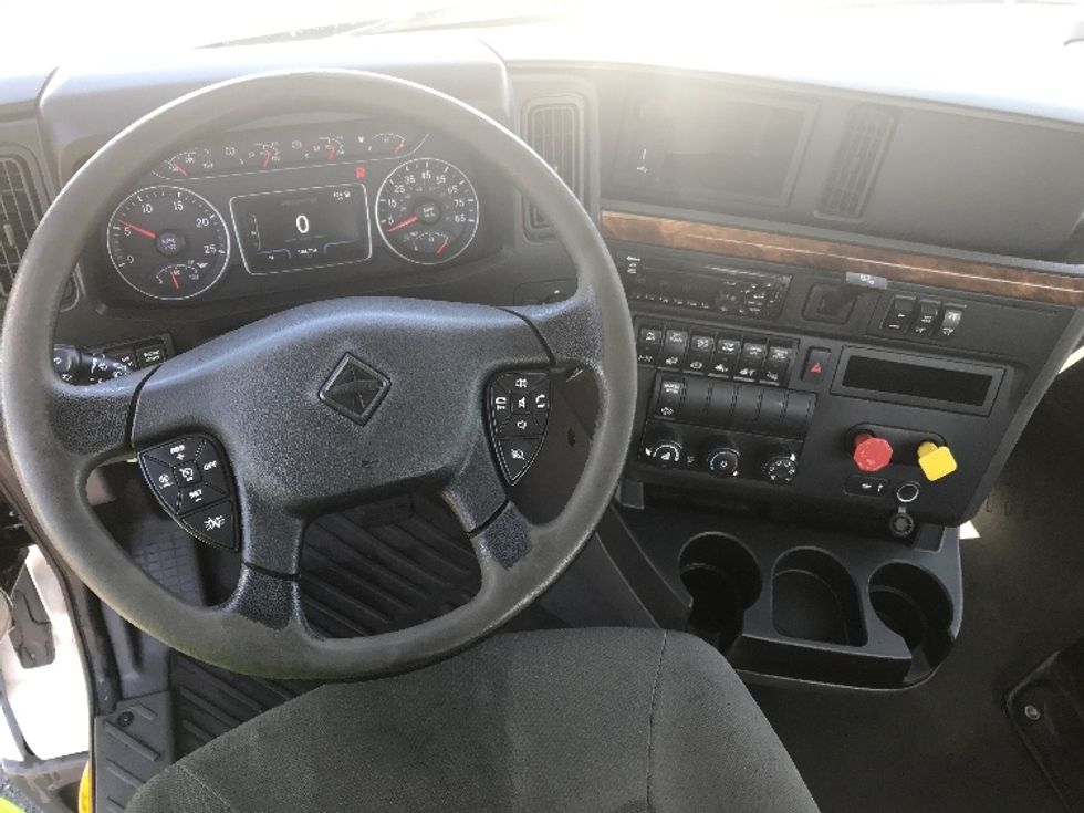 Day Cab Tractor-Heavy Duty Tractors-International-2020-LT625-Tacoma-WA-184,713\n\t\tmiles-$ 58,250 - Image 11