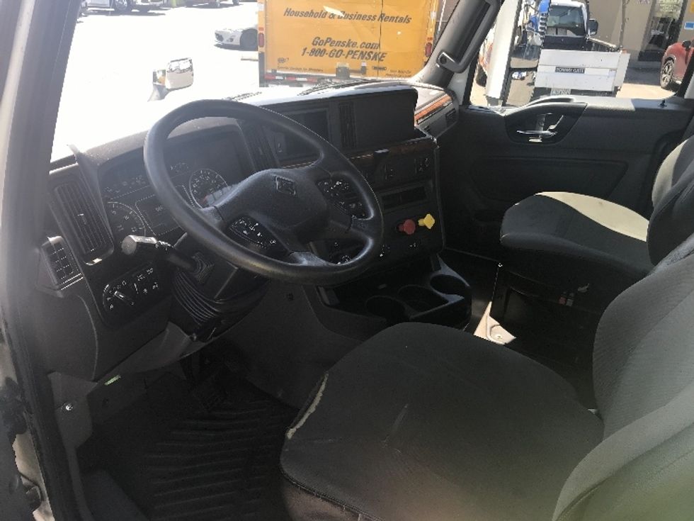 Day Cab Tractor-Heavy Duty Tractors-International-2020-LT625-Tacoma-WA-189,076\n\t\tmiles-$ 58,000 - Image 10